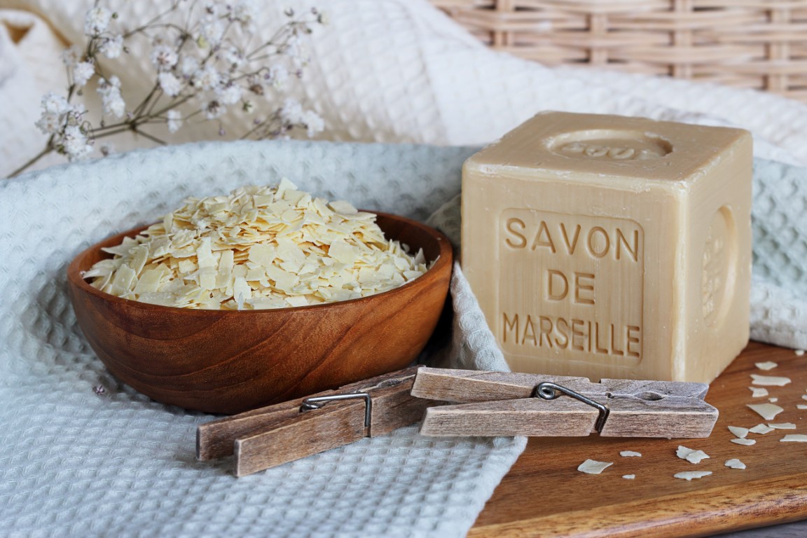 Détachant-bloc de savon de Marseille