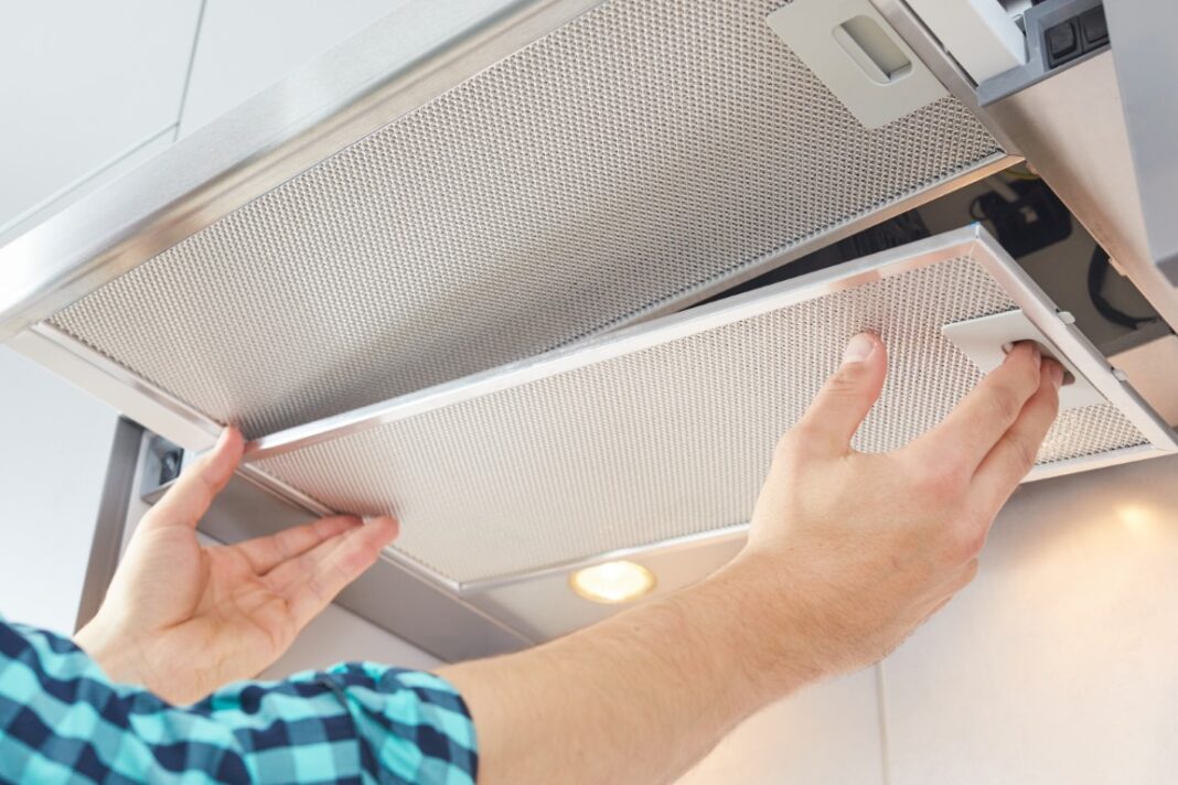 astuces de grand-mère pour nettoyer et dégraisser les hottes aspirantes