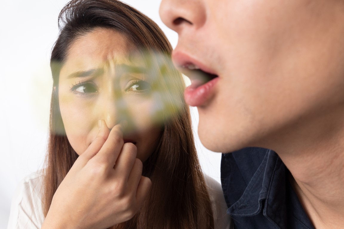 Halitose : se débarrasser de la mauvaise haleine